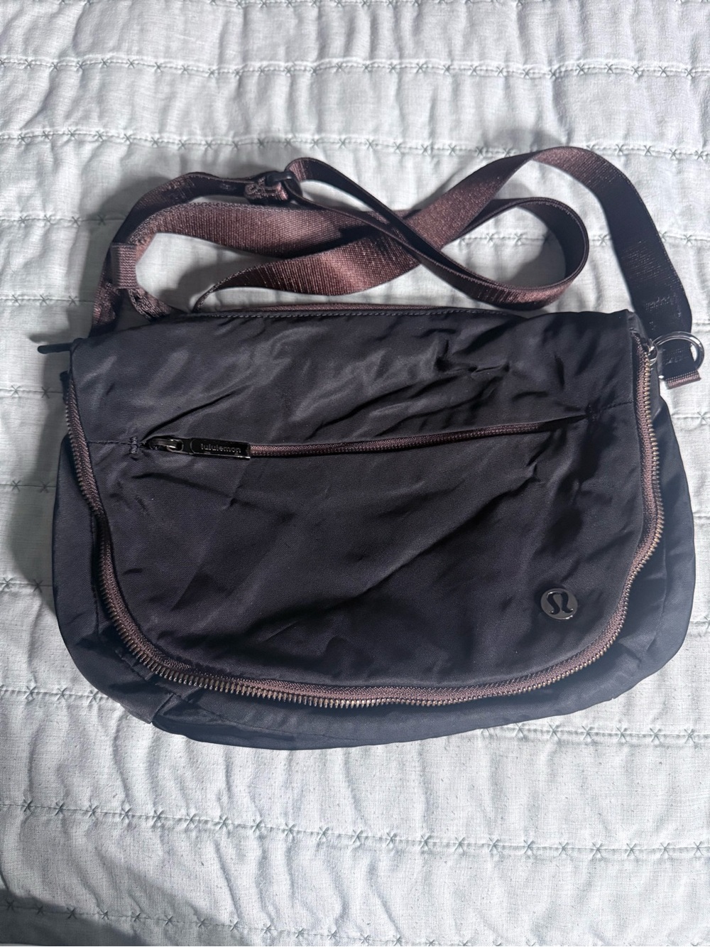 lululemon athletica Black Crossbody Bag with Brown Trim